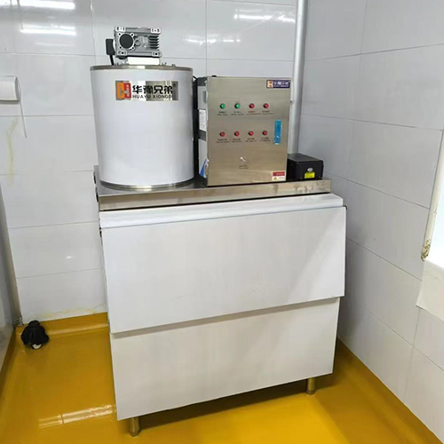 500公斤片冰机交付获嘉食品厂客户